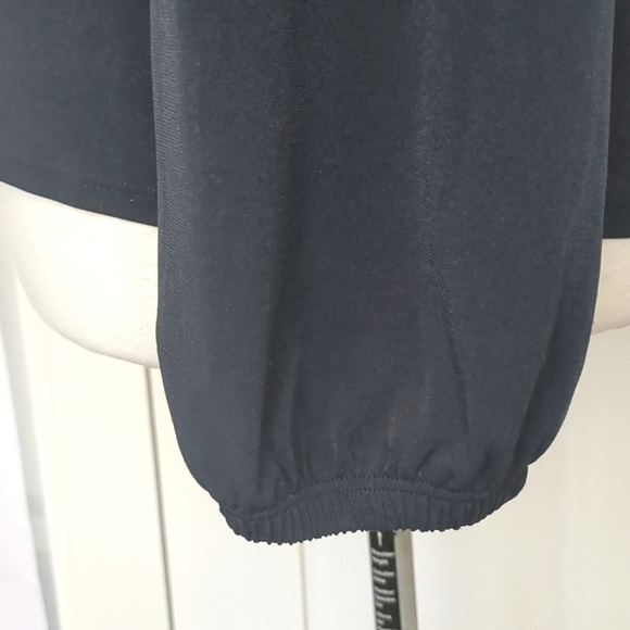 Navy Three Button Long Sleeve Stretch Women's Top by Banana Republic - Picture 6 of 8